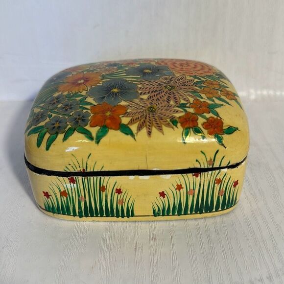 Vintage Trinket Box Container Made in Kashmir Ring Box - Picture 2 of 7